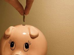 Los recursos que administran las Afores superaron por primera vez en su historia el billón 800 mil millones de pesos. ARCHIVO  /