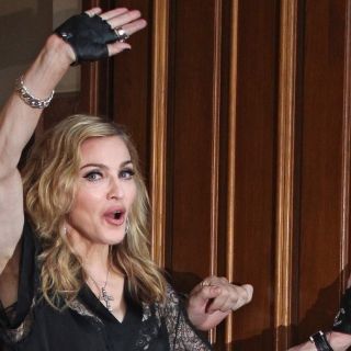 Elton John arremete contra Madonna