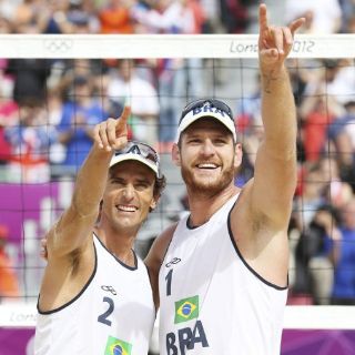 Brasil clasifica a semifinales de voleibol de playa
