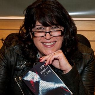 La novela ''Cincuenta sombras de Grey'' es la más vendida de todos los tiempos