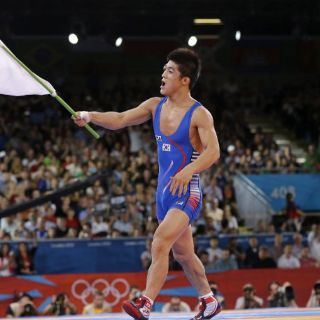 Corea del Sur se lleva un oro en lucha