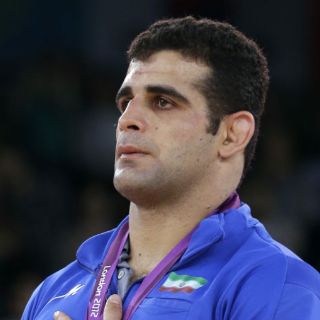 Tercer oro iraní en lucha grecorromana