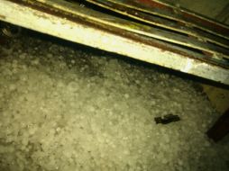 En la zona del Oriente presentó granizada. Imagen de @Trafico_ZMG  /