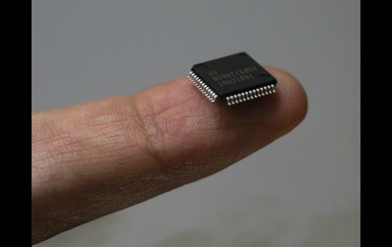 La migración de tarjetas con banda magnética a chip se inició en 1994. ARCHIVO  /