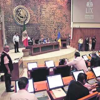 El Congreso registra en dos años ingresos propios por 120.4 MDP