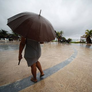 Quintana Roo está a salvo tras paso de ''Ernesto''