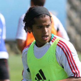 Giovani dos Santos hace terapia