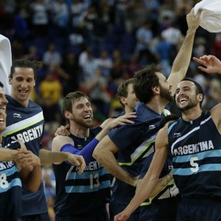 Argentina, de nuevo en semifinales de basquetbol