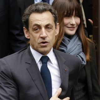 Sarkozy solicita intervención internacional en Siria