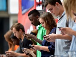 Fueron 11 los competidores, todos utilizando el mismo tipo de teléfono. AFP  /