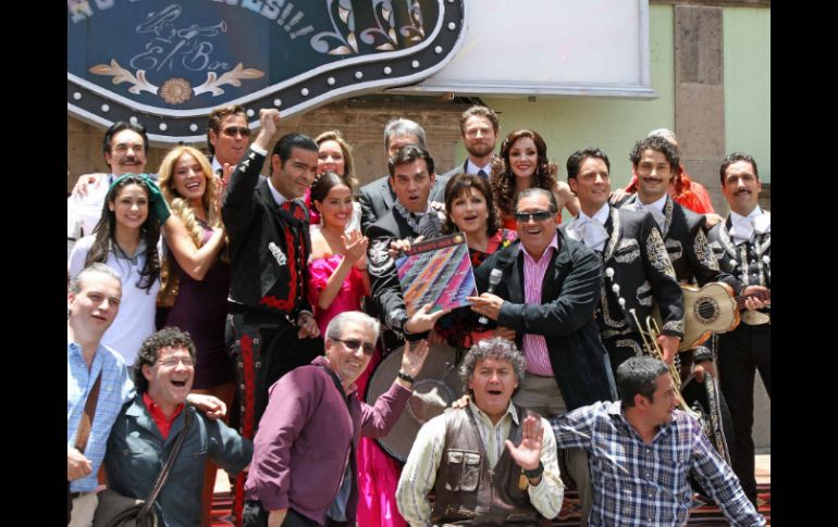 El productor Salvador Mejía mencionó estar feliz con esta historia que será de 290 capítulos. EL UNIVERSAL  /