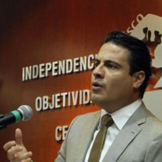 Aristóteles se reúne con Peña Nieto