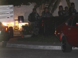 Tras el ataque, al interior de la Academia se registraron dos elementos estatales caninos lesionados.  /