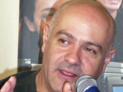 El director de ''Santitos'', espera que su próxima película sea un éxito. ESPECIAL  /