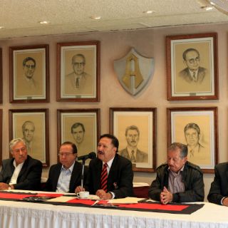 Presentan comida de la Vieja Guardia atlista