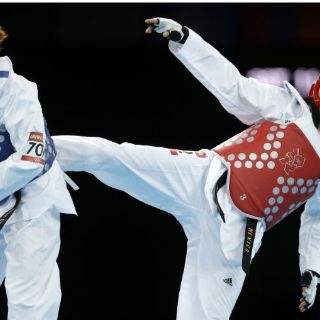 Espinoza debuta con triunfo