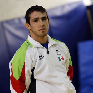 Guillermo Torres cae en primera ronda de lucha