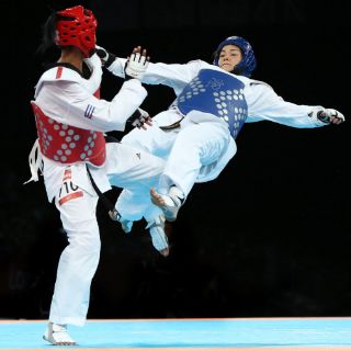 Espinoza logra bronce en repechaje