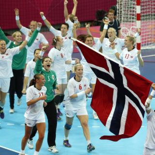 Noruega es campeona olímpica de balonmano femenino