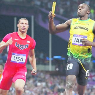 Consigue el ''triplete'' con todo y récord