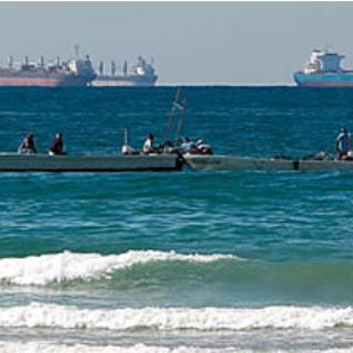 Banderas cambiadas en Tanzania a 36 barcos petroleros iraníes