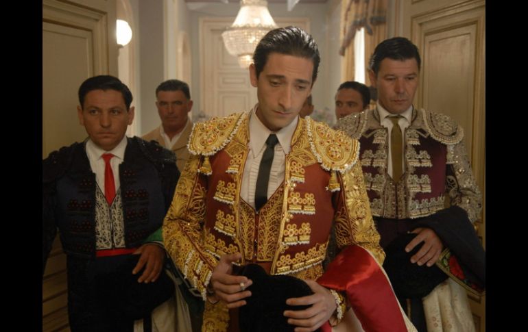 El actor Adrien Brody da vida a Manolete en la cinta. EFE  /