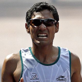 Calambres afectaron a Daniel Vargas