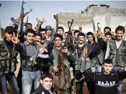 Los rebeldes han dicho que no pueden competir con el poderío aéreo del Ejército. ESPECIAL  /