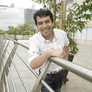 Carlos Espejel tiene éxito fuera de Televisa