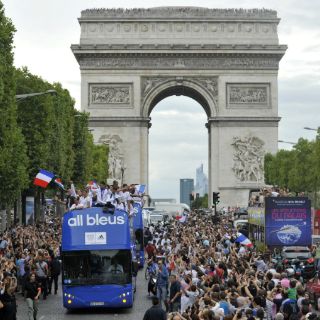 Francia celebra a sus olímpicos