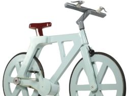 El artilugio puede ser doblemente ecológico ya que puede elaborarse igualmente con cartón de reciclaje. EFE  /