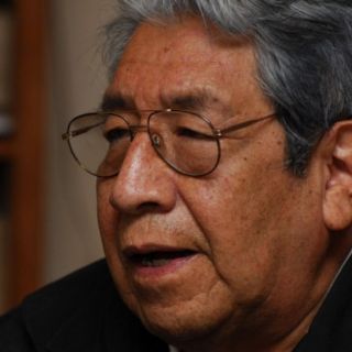 Divierte e instruye Héctor Anaya con El arte de insultar