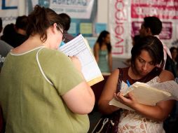 La Sexta Feria Nacional de Empleo 2012 se lleva a cabo en la Plaza Liberación y se ofertan más de seis mil 852 vacantes.  /
