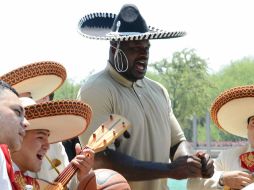 O'Neal fue recibido con mariachi en una de sus presentaciones en Monterrey. MEXSPORT  /