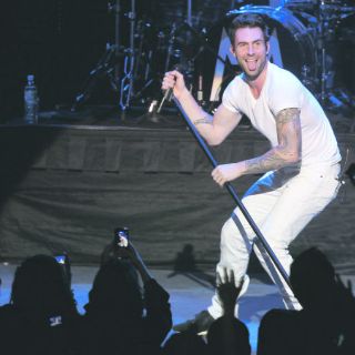 Noche de pop de colores al ritmo de Maroon 5 y Levine