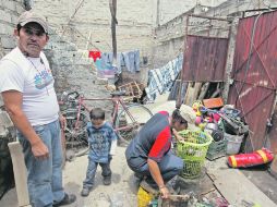 Autoridades municipales y estatales visitaron la colonia tras la tromba que la  azotó hace 15 días. Hubo promesas que no se cumplieron  /