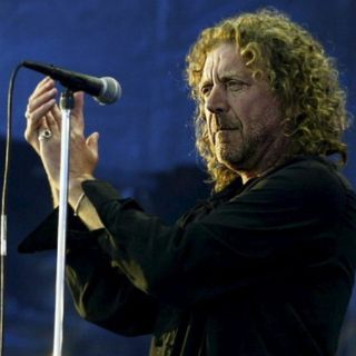 Robert Plant festeja su cumpleaños número 64
