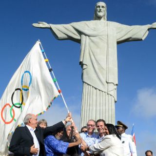 Bandera olímpica llega hasta el Cristo Redentor
