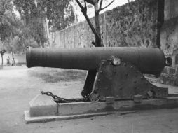 Cañón a la entrada del Ex Convento de Churubusco en Ciudad de México. ARCHIVO  /