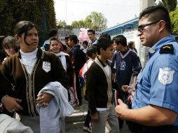 La vigilancia de los elementos de seguridad se brindará en las mil 239 escuelas que hay en Acapulco. ARCHIVO  /