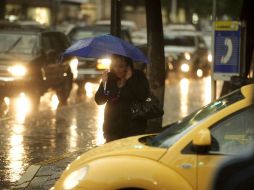 La temporada de lluvias causa 'inclemencias' en las actividades diarias de los tapatíos. ARCHIVO  /