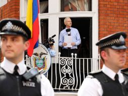 El fundador de WikiLeaks, Julian Assange, pidió al presidente estadounidense, Barack Obama, que cese la 'caza de brujas'. REUTERS  /