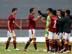 En el duelo de 'ida' Estudiantes y León empataron 1-1 en Camp Nou. ARCHIVO  /