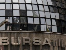 La Bolsa Mexicana de Valores (BMV) cerró operaciones con una pérdida de 253.36 puntos. ARCHIVO  /
