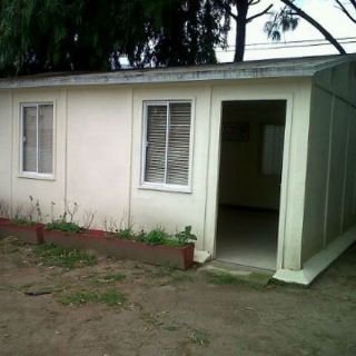 Casas construidas a partir del plástico, con el sello de México