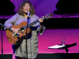 En Internet ya está el video de ''Cómo es grande mi amor por ti''. ARCHIVO  /