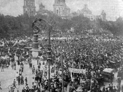 'La mirada documental' será del 22 al 24 de agosto. En la imagen, 'Manifestación', fotografía de Ezequiel Carrasco. EL UNIVERSAL  /