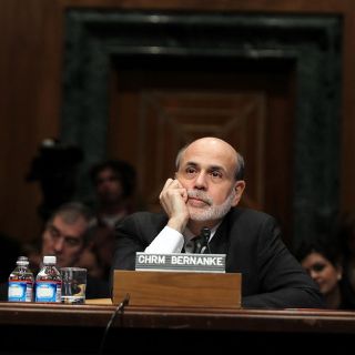 Bernanke sería considerado por asesores de Romney  para seguir en la Fed