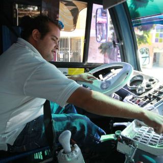 Industriales jaliscienses a favor del modelo ruta-camión