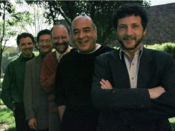 El Cuarteto Latinoamericano, en compañía con el músico César Olguín. ARCHIVO  /